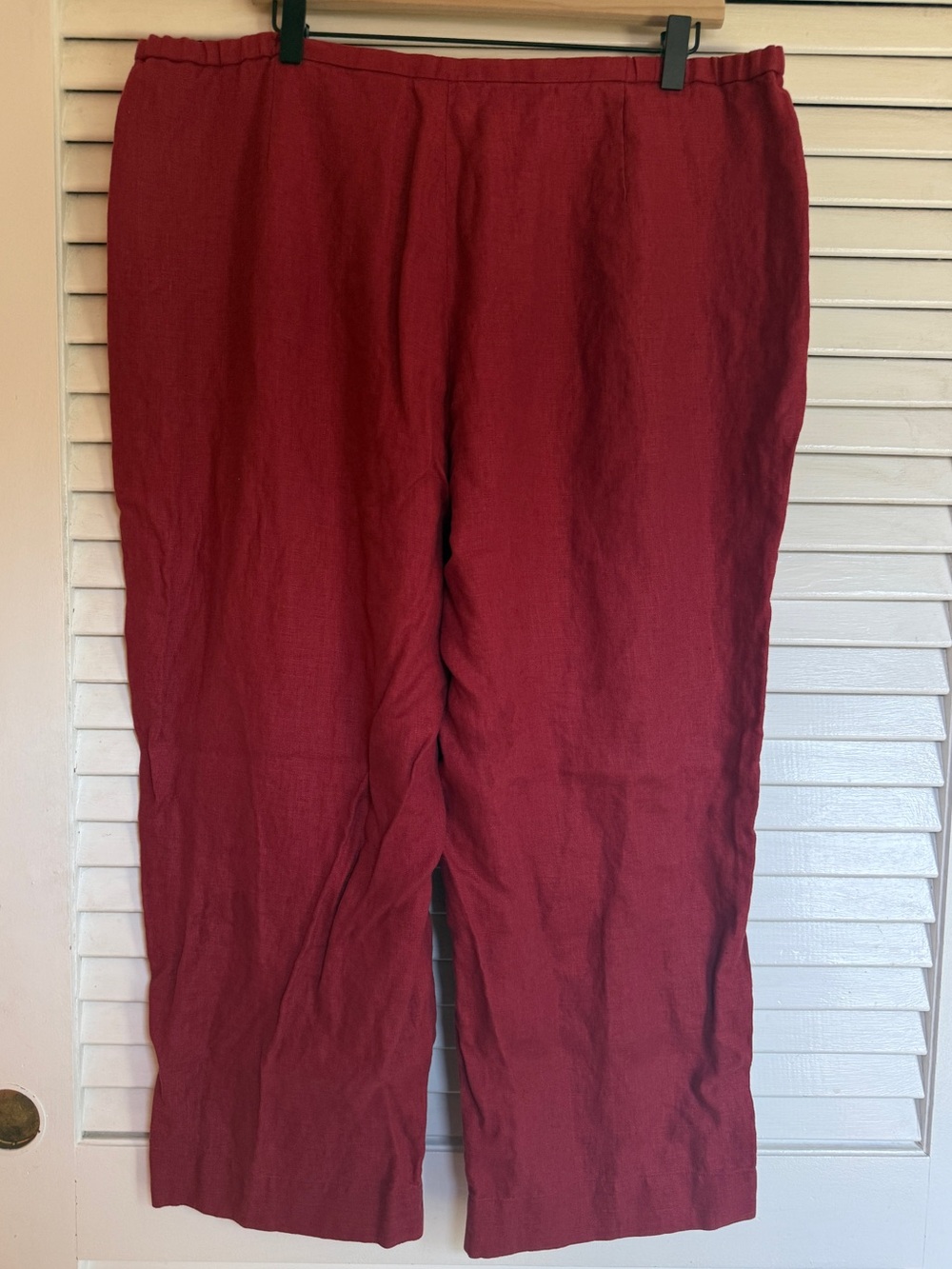 Laura Ashley Straight-Leg Linen Pants in Deep Red